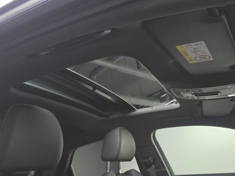 2022 Audi Q3 35 TDI Premium Sportback photo 15