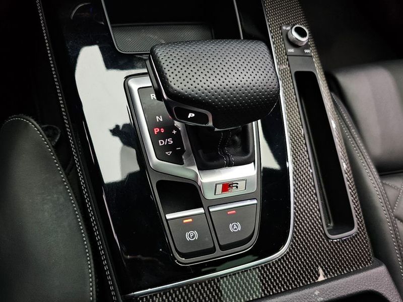 2021 Audi Q5 3.0 TFSI Quattro photo 9