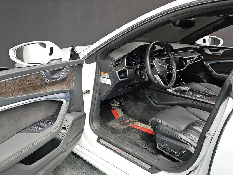 2020 Audi A7 50 TDI Quattrp Premium photo 10