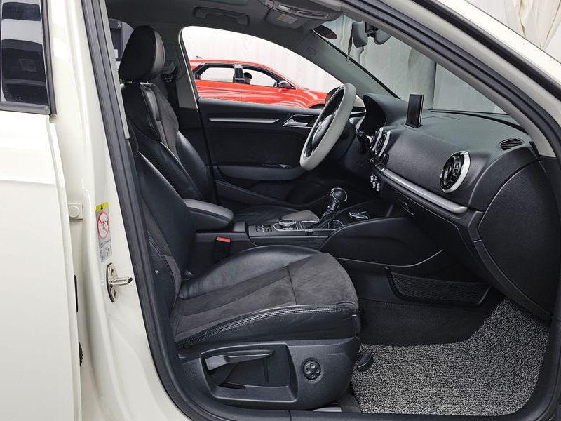 2015 Audi A3 35 TDI Dynamic Sportback 8V photo 11