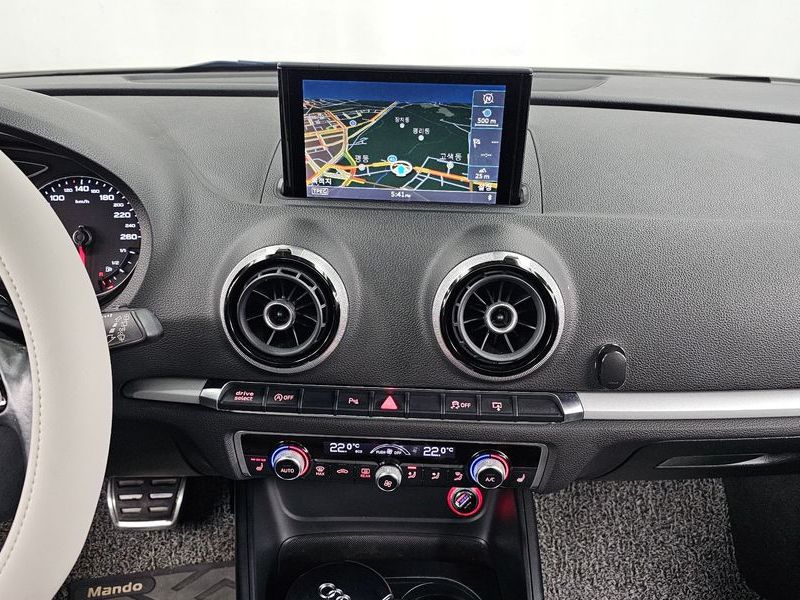 2015 Audi A3 35 TDI Dynamic Sportback 8V photo 14