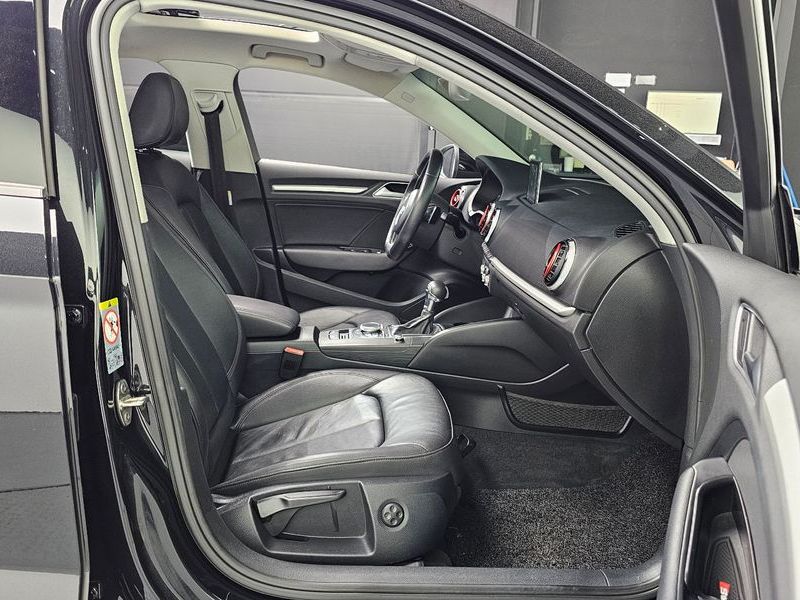2014 Audi A3 2.0 TDI Dynamic 8V photo 12