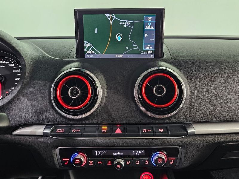 2014 Audi A3 2.0 TDI Dynamic 8V photo 16