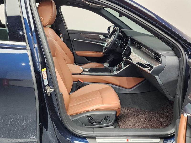2022 Audi A6 45 TFSI Quattro Premium photo 11