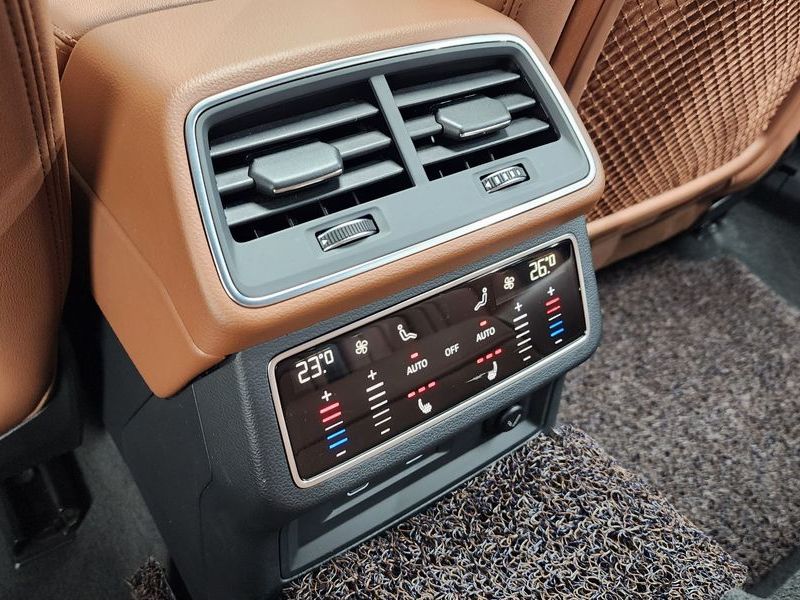 2022 Audi A6 45 TFSI Quattro Premium photo 18