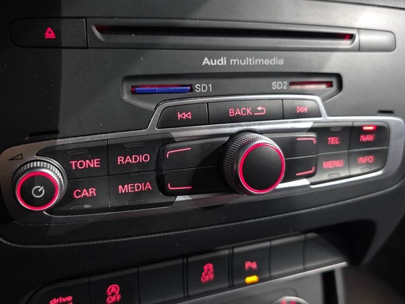 2015 Audi Q3 35 TDI Quattro Dynamic 8U photo 17
