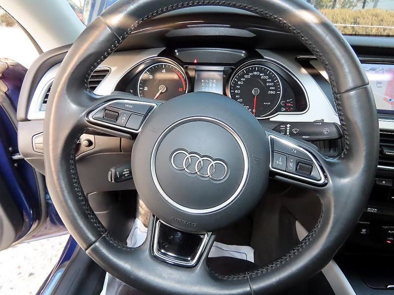 2015 Audi A5 35 TDI Quattro Sportback 8TA photo 8