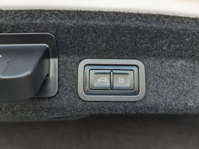 2021 Audi A6 45 TFSI Premium photo 19