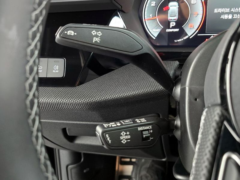 2025 Audi A3 40 TFSI Premium photo 17