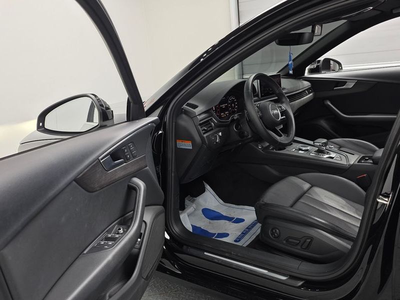 2019 Audi A4 40 TFSI Premium photo 10