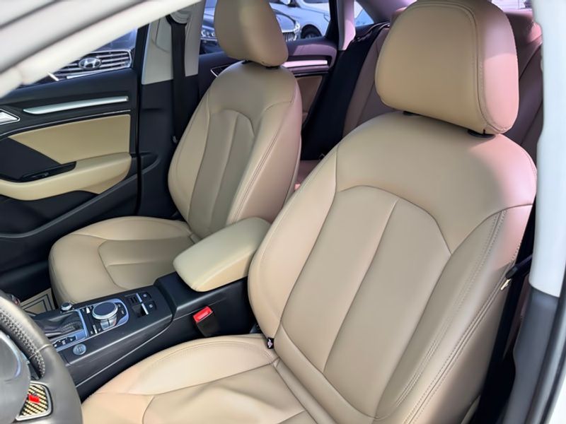 2015 Audi A3 35 TDI Dynamic 8V photo 1