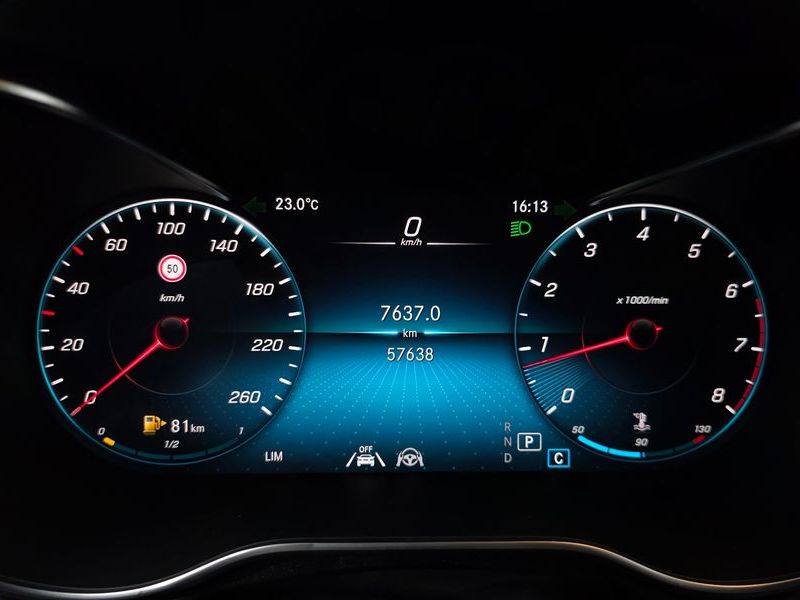 2022 Mercedes-Benz C-Class GLC300 4MATIC photo 8