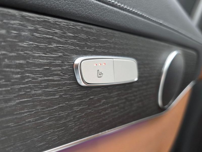 2022 Mercedes-Benz C-Class GLC300 4MATIC photo 27