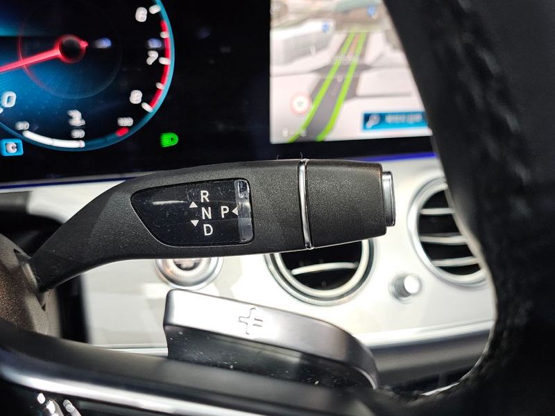 2021 Mercedes-Benz E-Class E250 Avantgarde photo 9