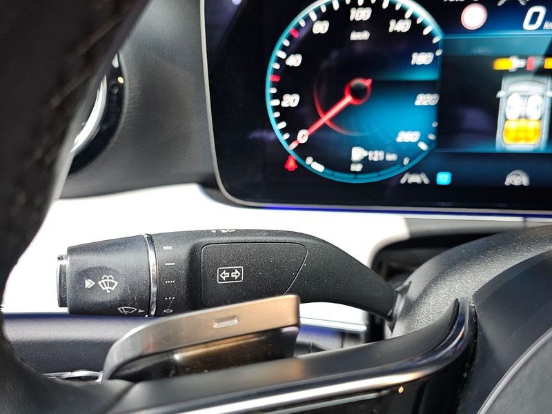 2021 Mercedes-Benz E-Class E250 Avantgarde photo 15