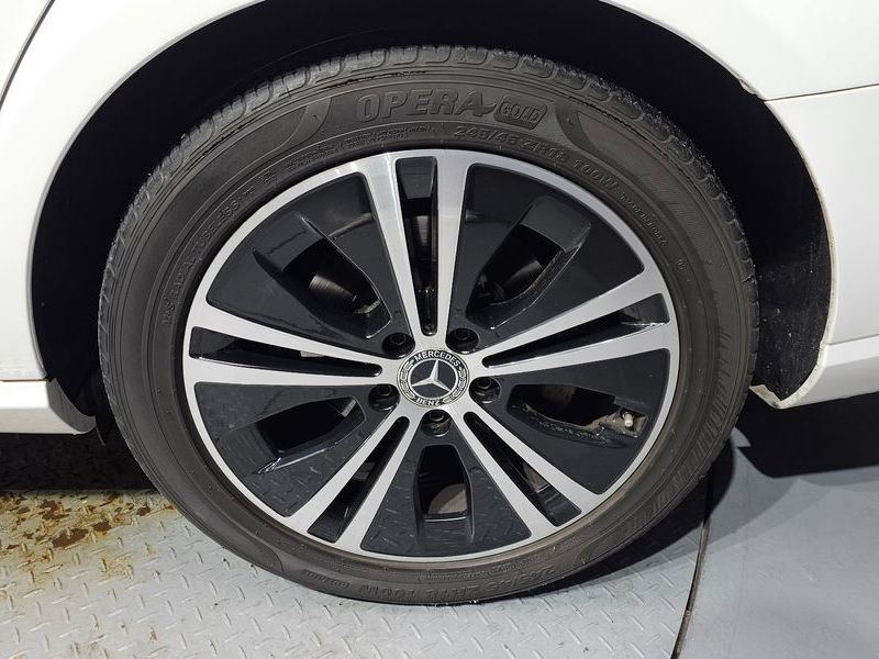 2021 Mercedes-Benz E-Class E250 Avantgarde photo 21