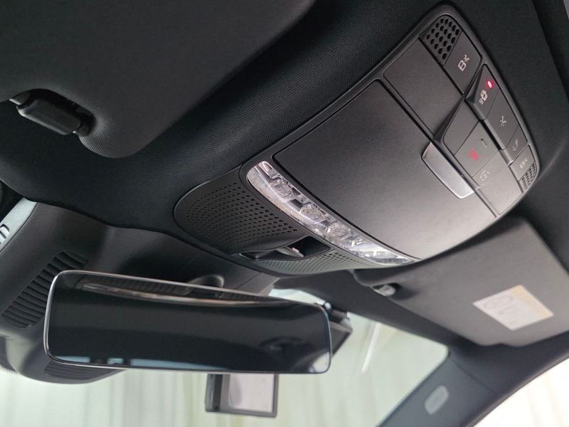 2021 Mercedes-Benz E-Class E250 Exclusive photo 20