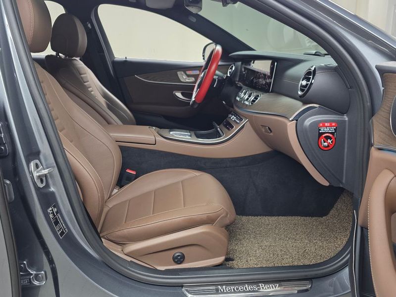 2021 Mercedes-Benz E-Class E250 Exclusive photo 26
