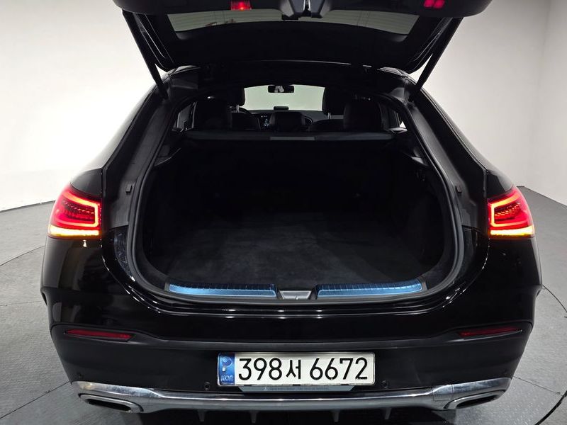 2021 Mercedes-Benz E-Class GLE400d 4MATIC Coupe photo 21