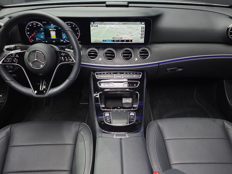 2022 Mercedes-Benz E-Class E250 Avantgarde photo 7