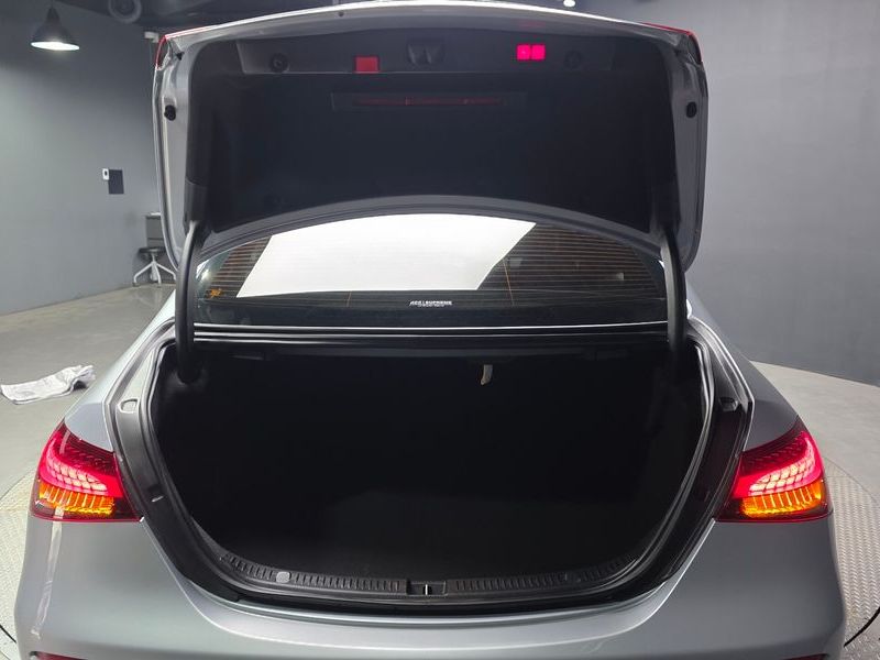 2022 Mercedes-Benz E-Class E250 Avantgarde photo 20