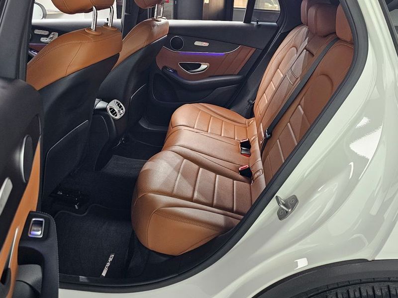 2021 Mercedes-Benz C-Class GLC300e 4MATIC Coupe photo 11