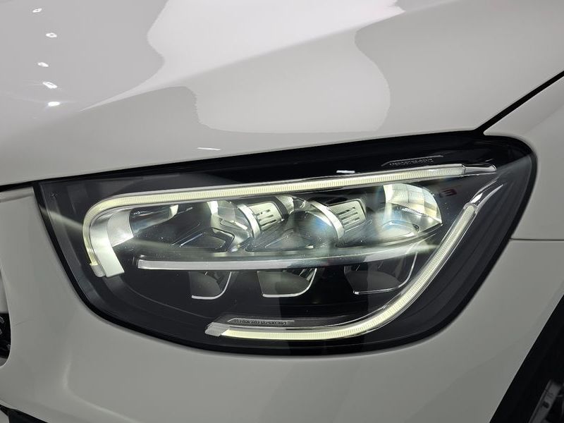 2021 Mercedes-Benz C-Class GLC300e 4MATIC Coupe photo 22