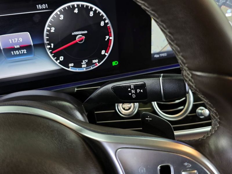 2018 Mercedes-Benz E-Class E400 4MATIC Exclusive photo 9