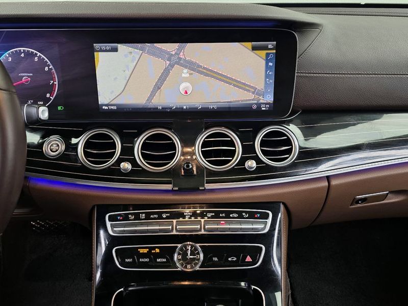 2018 Mercedes-Benz E-Class E400 4MATIC Exclusive photo 14