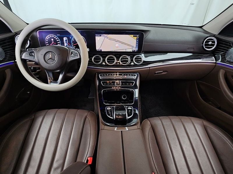 2018 Mercedes-Benz E-Class E400 4MATIC Exclusive photo 7
