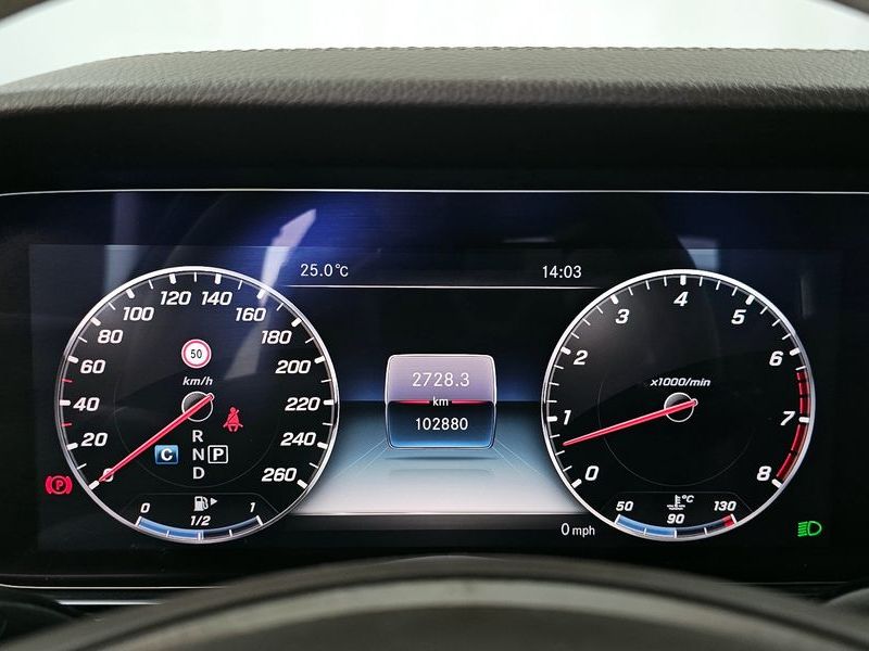 2018 Mercedes-Benz E-Class E400 4MATIC Exclusive photo 8