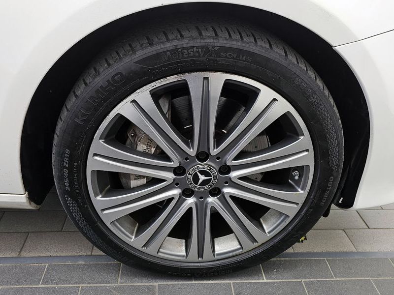 2018 Mercedes-Benz E-Class E400 4MATIC Exclusive photo 21