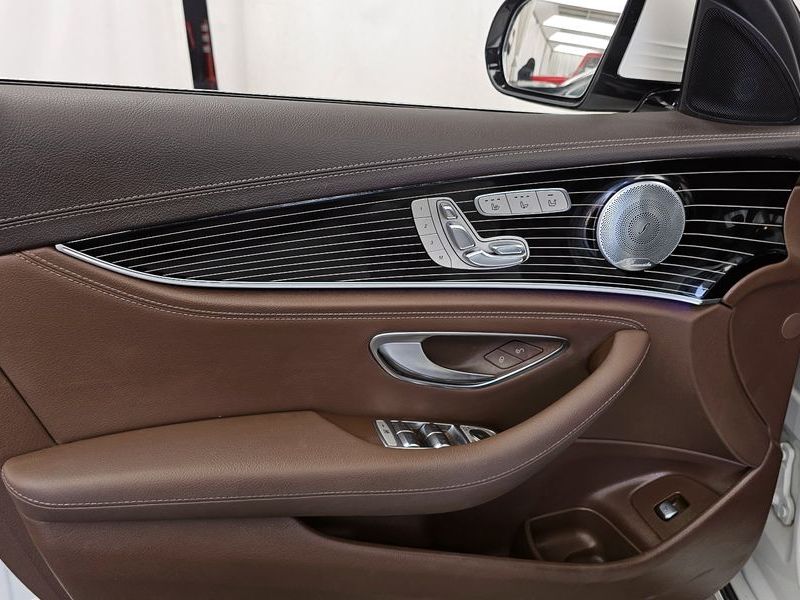 2018 Mercedes-Benz E-Class E400 4MATIC Exclusive photo 24