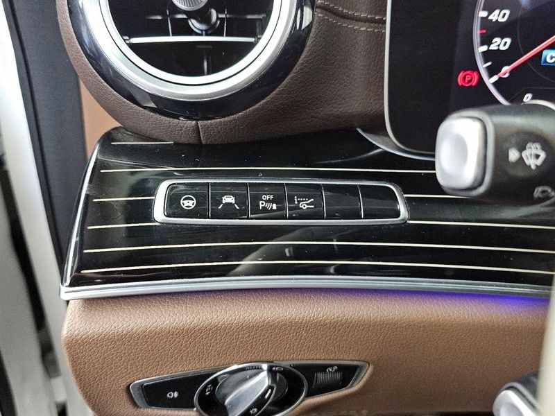 2018 Mercedes-Benz E-Class E400 4MATIC Exclusive photo 27