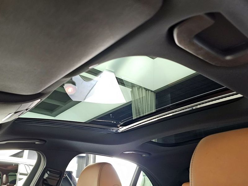 2021 Mercedes-Benz E-Class E350 4MATIC AMG Line photo 17