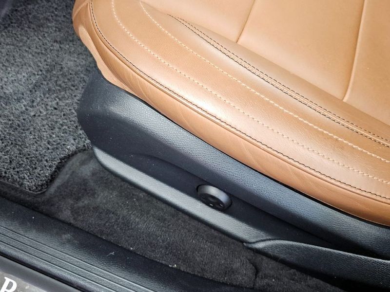 2021 Mercedes-Benz E-Class E350 4MATIC AMG Line photo 30