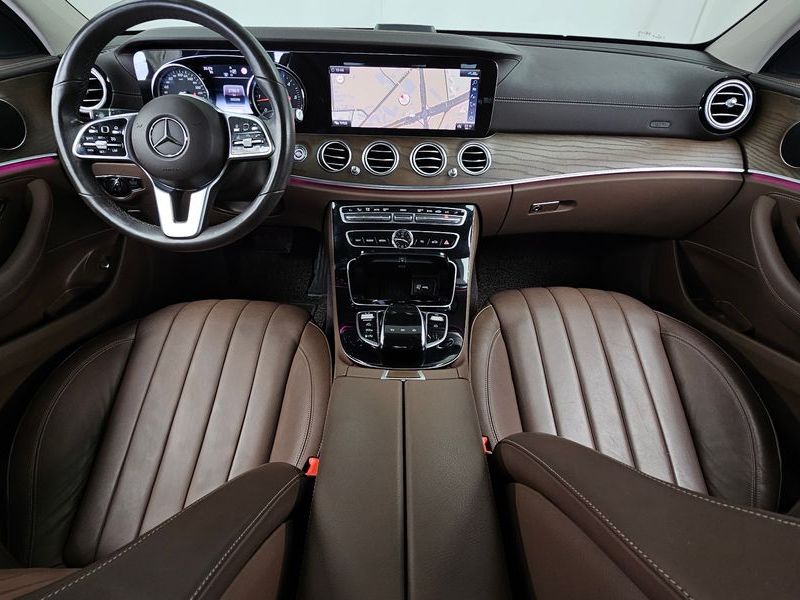 2020 Mercedes-Benz E-Class E220d 4MATIC Exclusive photo 7