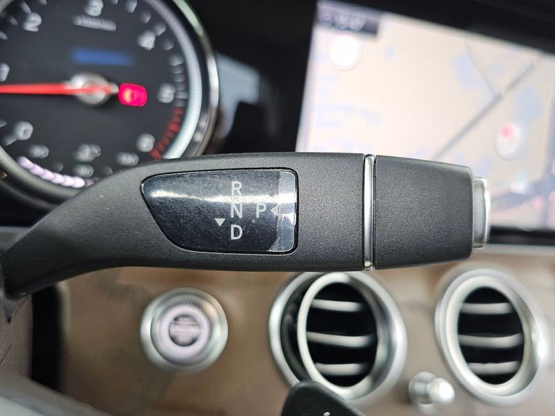 2020 Mercedes-Benz E-Class E220d 4MATIC Exclusive photo 9