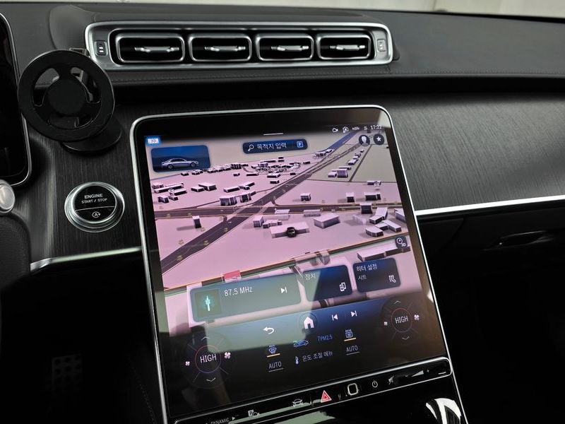 2021 Mercedes-Benz S-Class S400 d 4MATIC photo 14