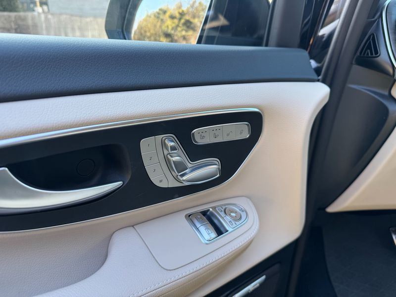 2025 Mercedes-Benz CLA V300 CDI W447 photo 16