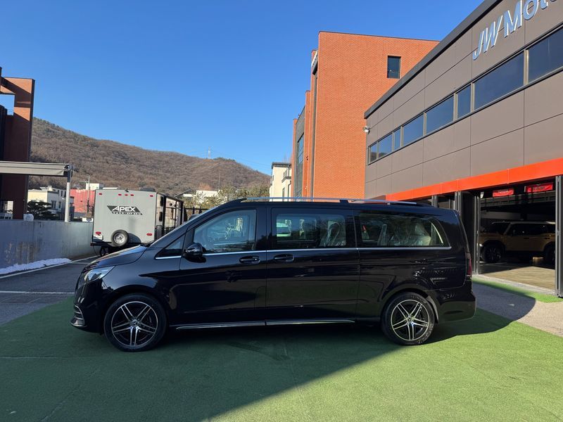 2025 Mercedes-Benz CLA V300 CDI W447 photo 19