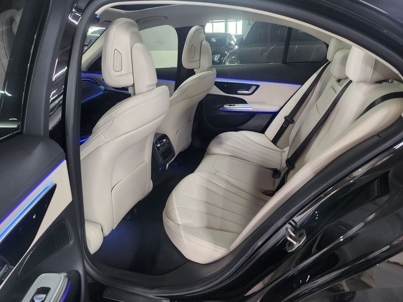 2026 Mercedes-Benz E-Class E200 Avantgarde photo 12