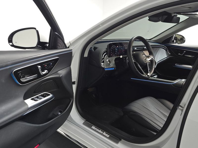 2024 Mercedes-Benz E-Class E220d 4MATIC Exclusive photo 10