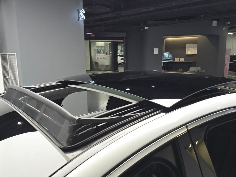 2024 Mercedes-Benz E-Class E220d 4MATIC Exclusive photo 27