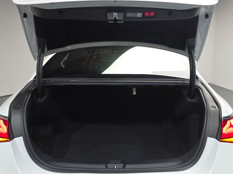 2024 Mercedes-Benz E-Class E220d 4MATIC Exclusive photo 30