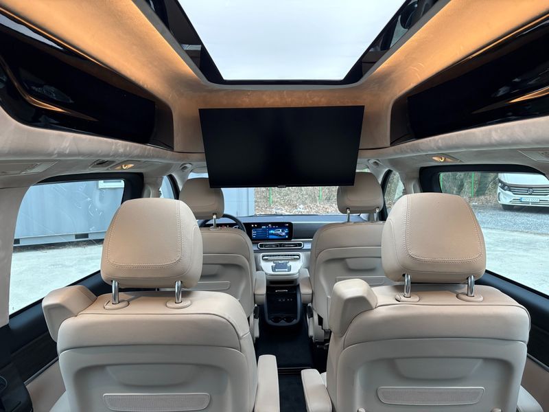 2025 Mercedes-Benz CLA V300 CDI W447 photo 10