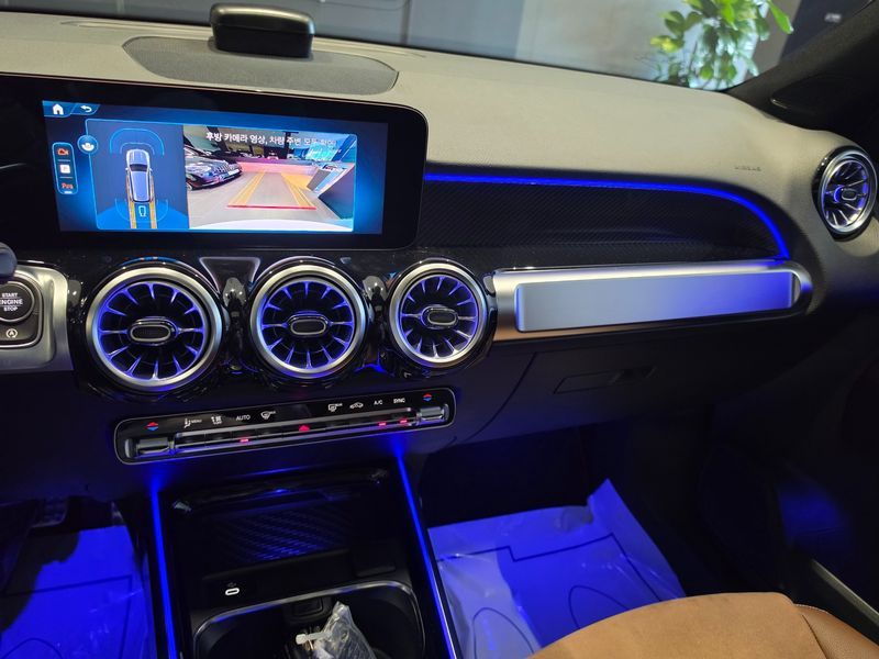 2026 Mercedes-Benz B-Class AMG GLB35 4MATIC photo 15