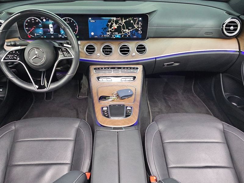 2021 Mercedes-Benz E-Class E250 Exclusive photo 7