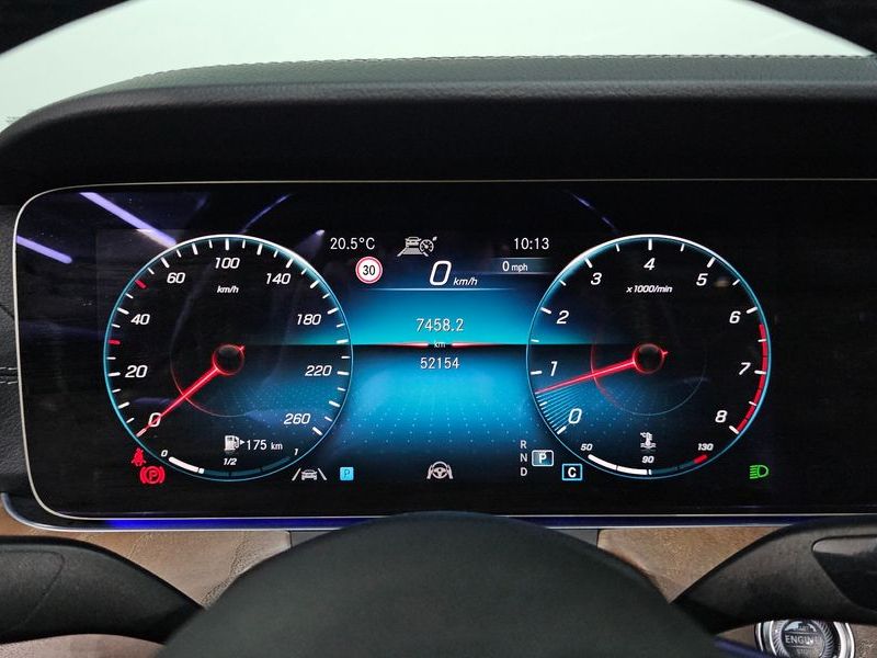 2021 Mercedes-Benz E-Class E250 Exclusive photo 8