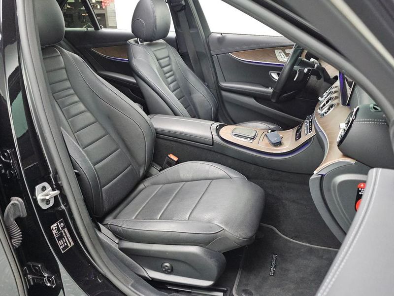 2021 Mercedes-Benz E-Class E250 Exclusive photo 11